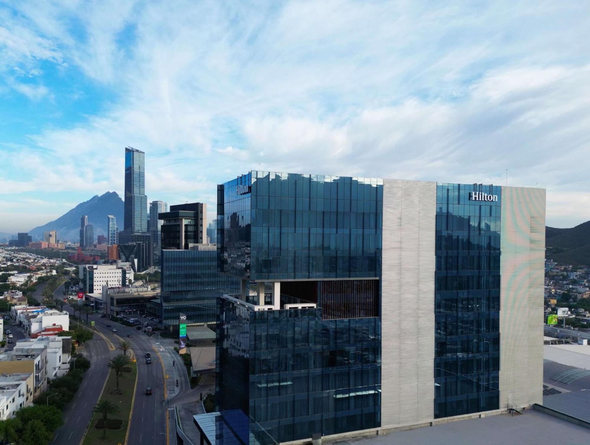 Hilton Monterrey Valle エクステリア 写真