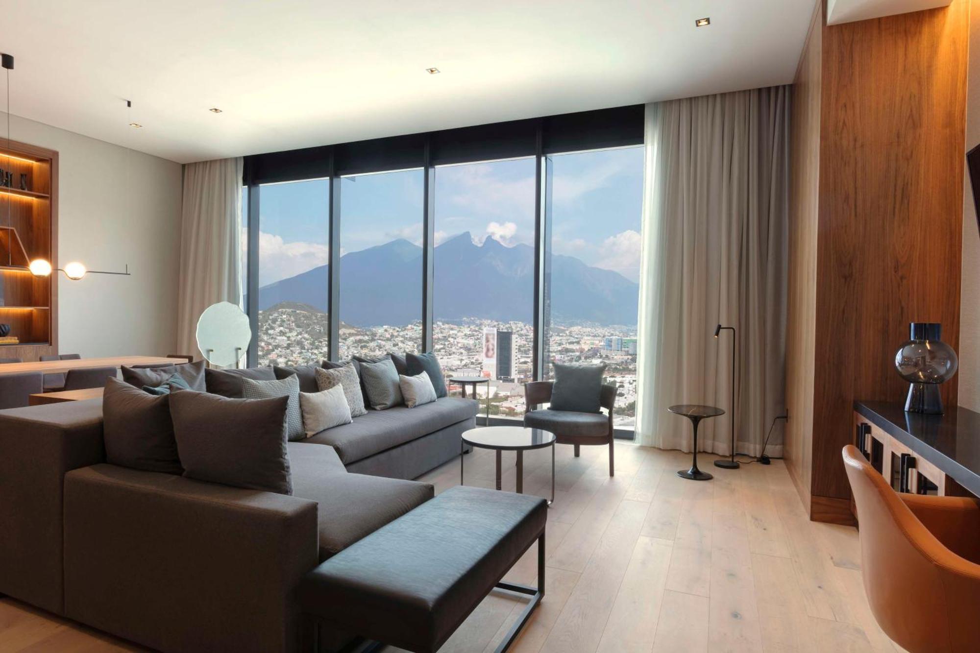 Hilton Monterrey Valle エクステリア 写真