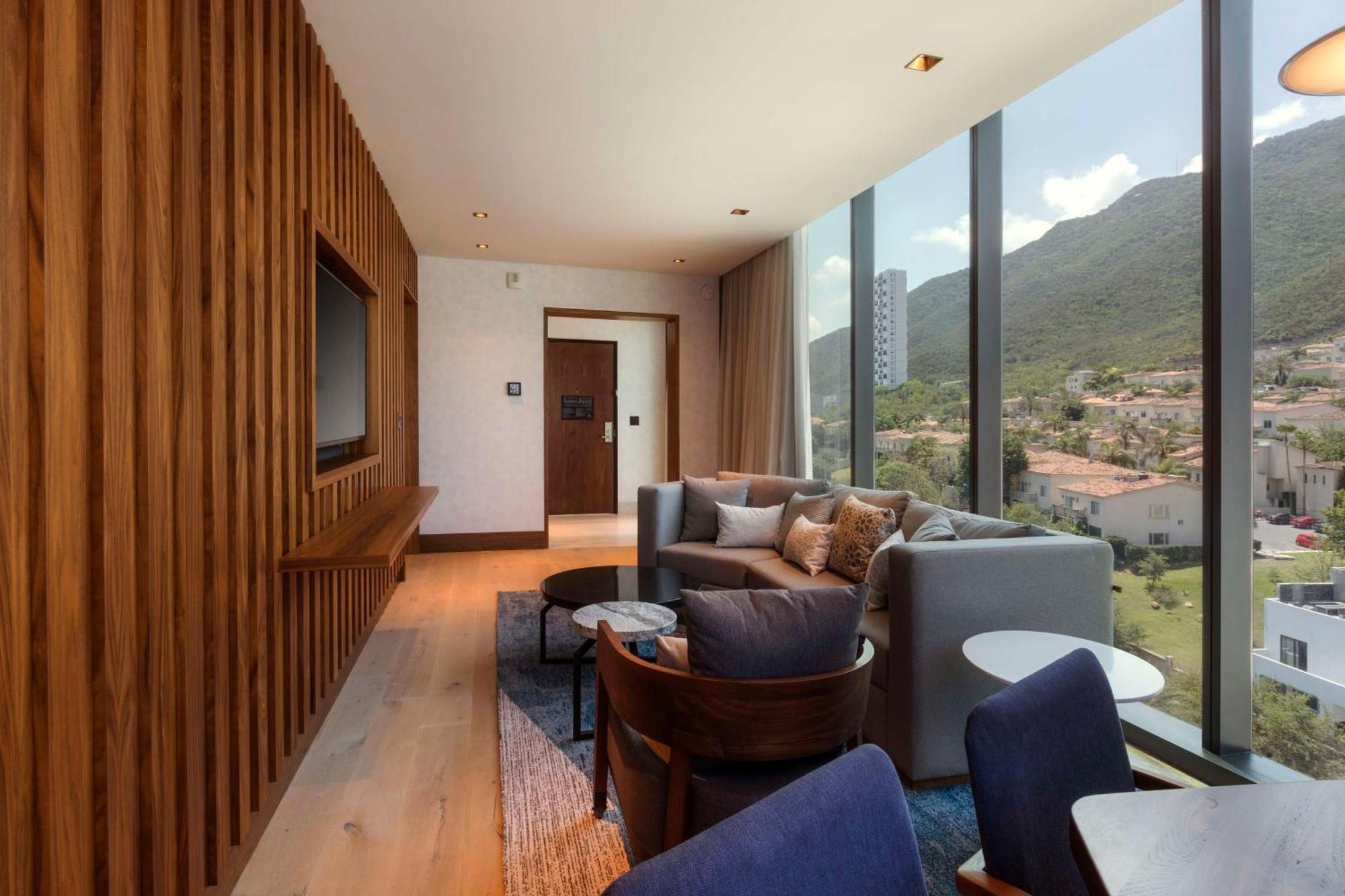 Hilton Monterrey Valle エクステリア 写真