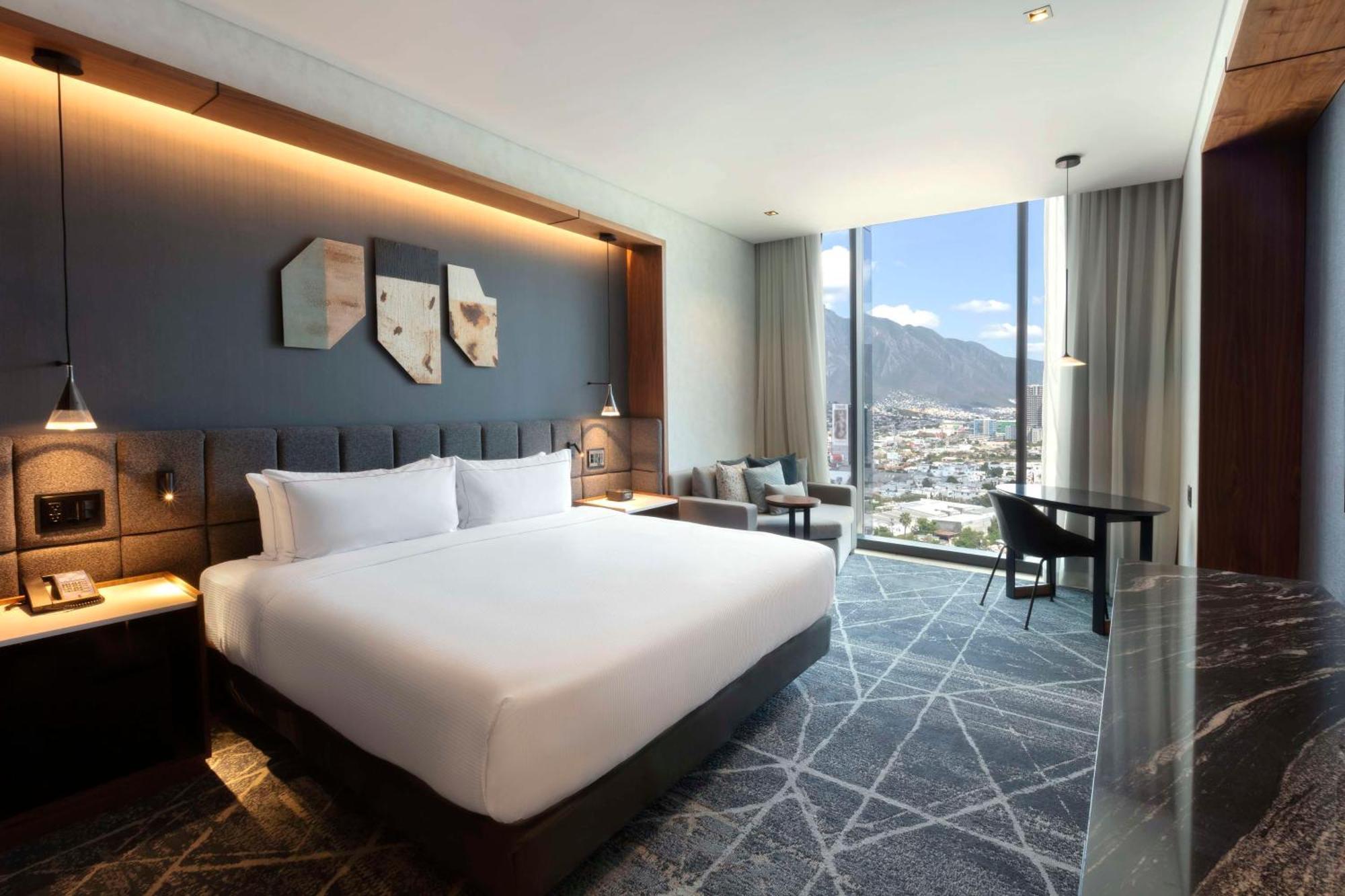 Hilton Monterrey Valle エクステリア 写真