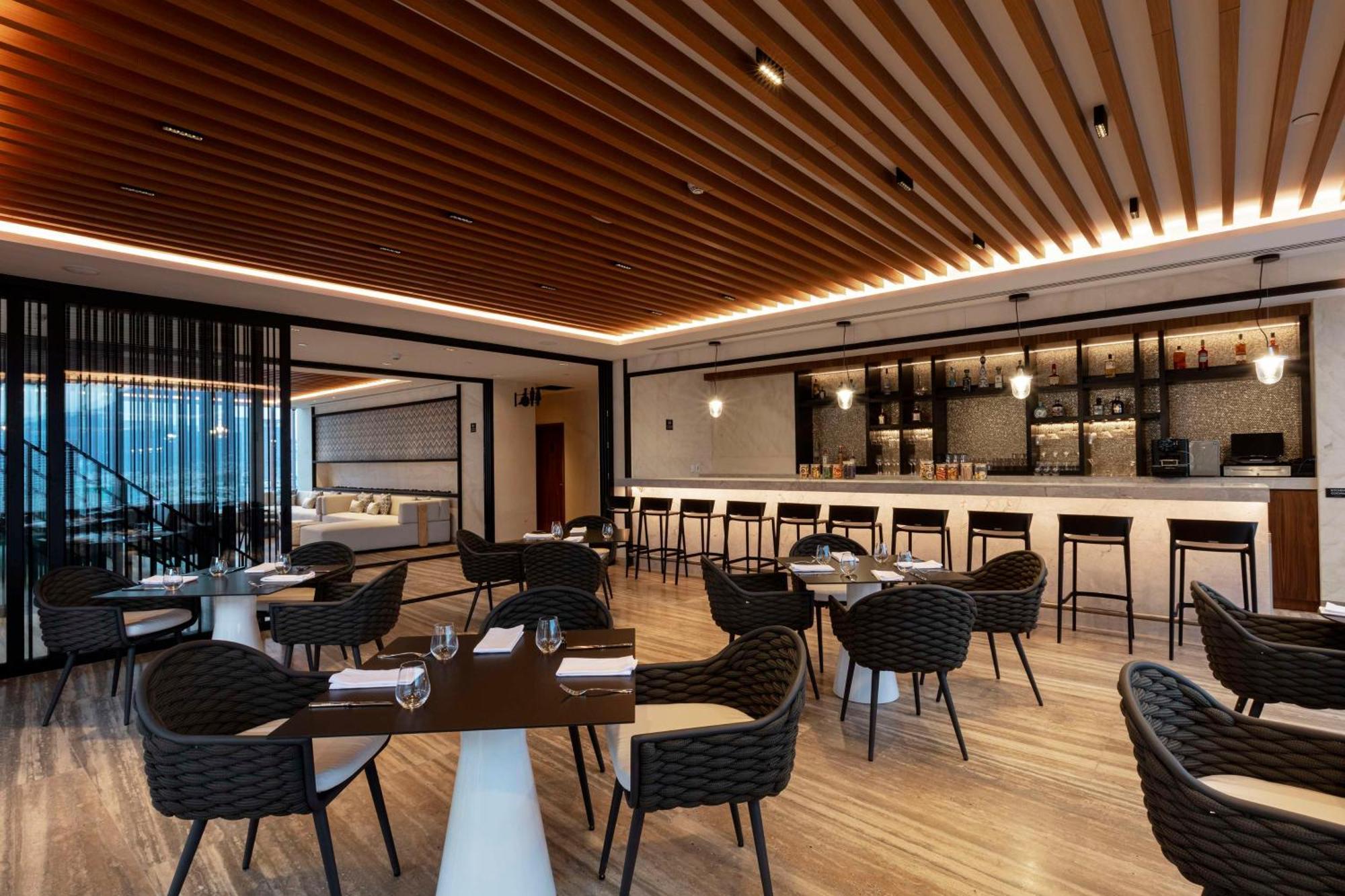 Hilton Monterrey Valle エクステリア 写真