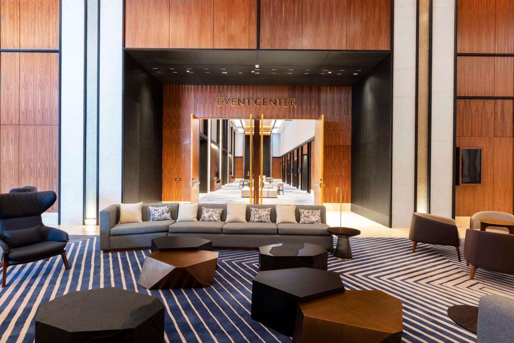 Hilton Monterrey Valle エクステリア 写真