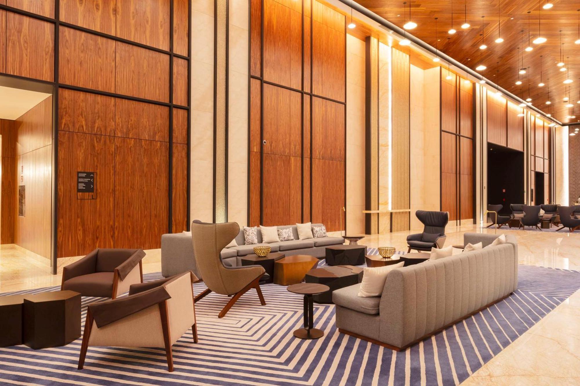 Hilton Monterrey Valle エクステリア 写真