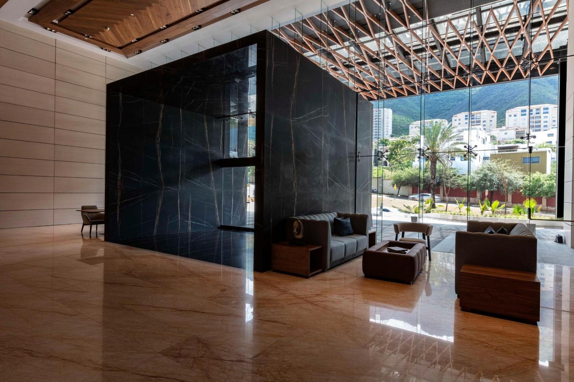 Hilton Monterrey Valle エクステリア 写真