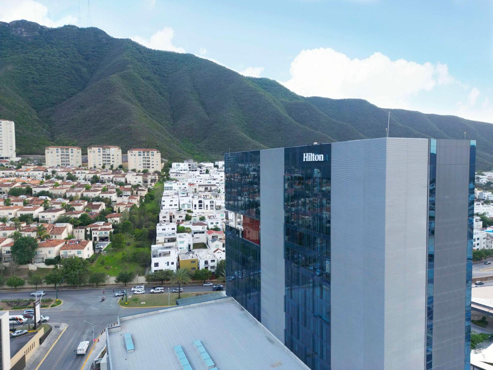 Hilton Monterrey Valle エクステリア 写真